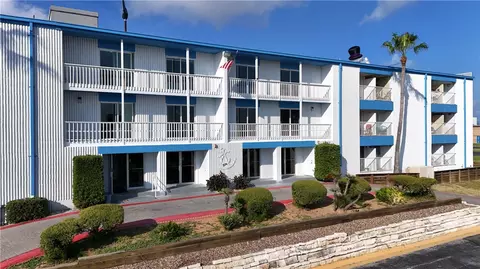 14300 S Padre Island Dr #125, Corpus Christi, TX 78418