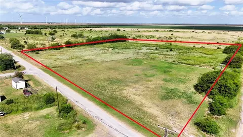 8 Compress Rd, Taft, TX 78390 photo 3