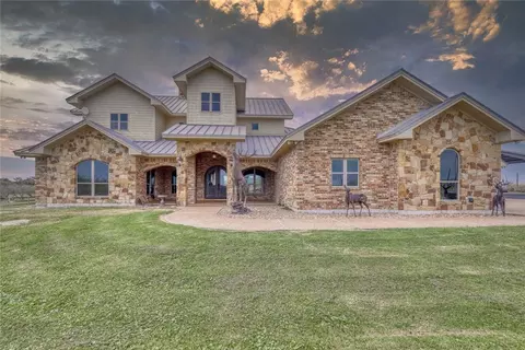 1901 Glenoak Dr, Corpus Christi, TX 78418