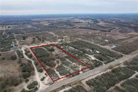 1828 Fm 534, George West, TX 78368 photo 6