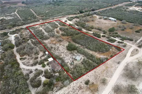 1828 Fm 534, George West, TX 78368 photo 5