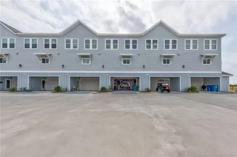 3201 S 11th St #A5, Port Aransas, TX 78373