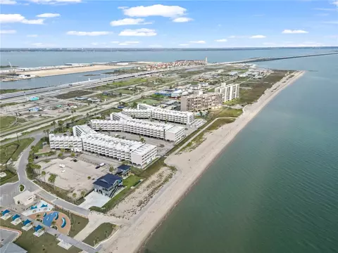 3938 Surfside Blvd #1316, Corpus Christi, TX 78402
