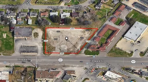4300 Leopard St, Corpus Christi, TX 78408
