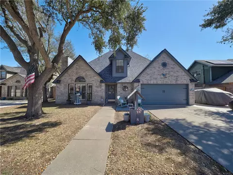 2306 Park Wood Dr, Portland, TX 78374