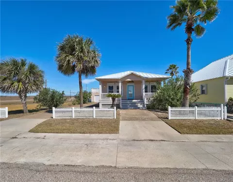 109 Beachwalk, Port Aransas, TX 78373