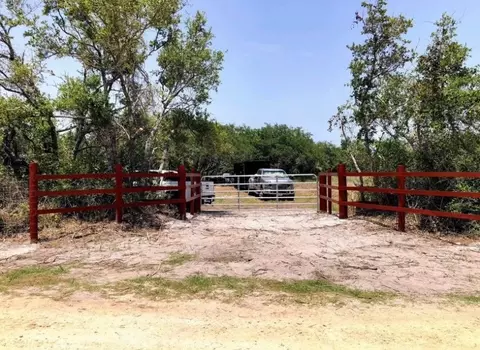 1555 Stoddard Ave, Aransas Pass, TX 78336