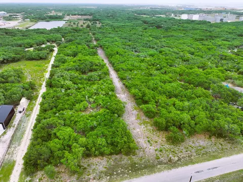 tbd 4th, Ingleside, TX 78362