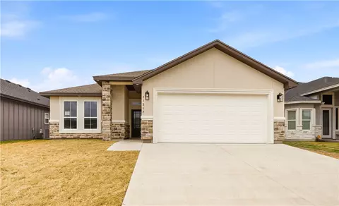 11517 Willow Weep Dr, Corpus Christi, TX 78410