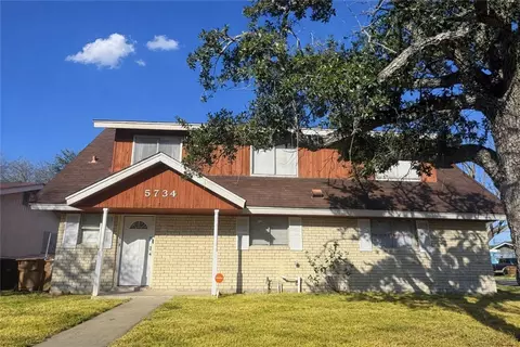 5734 Tanglewood Dr, Corpus Christi, TX 78412
