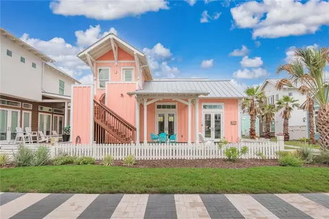 600 Center N #16, Port Aransas, TX 78373