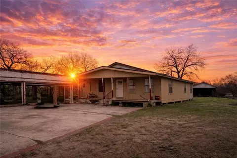 5742 Hidden Valley Loop, Sandia, TX 78383