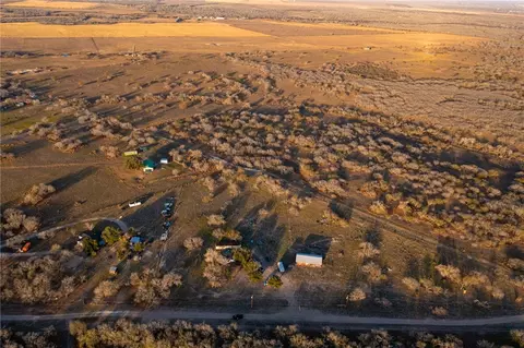 22364 Private Road 1080, Mathis, TX 78368