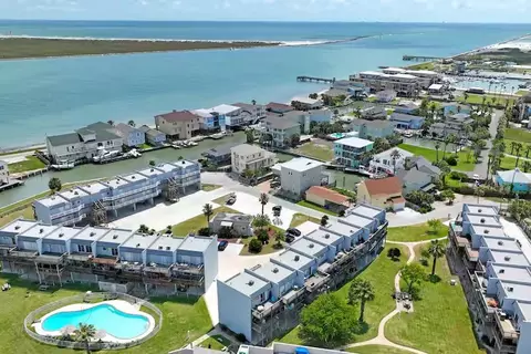 900 Station #A13/14, Port Aransas, TX 78373
