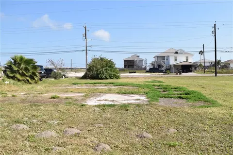 1214 Laguna Shrs, Corpus Christi, TX 78418