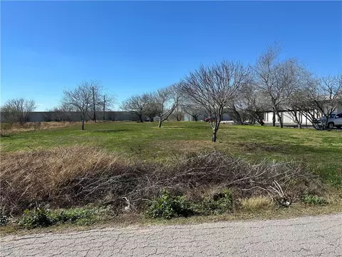 000 Bratton, Corpus Christi, TX 78413