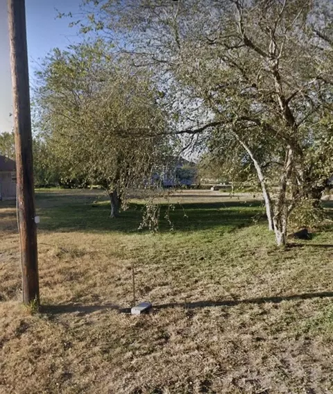 12416 County Road 1256, Sinton, TX 78387