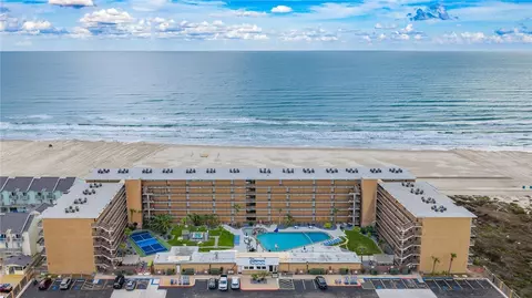 14810 Windward Dr #221, Corpus Christi, TX 78418