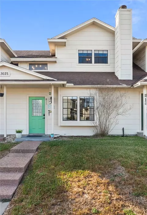 3025 Quail Springs Dr #B-11, Corpus Christi, TX 78414