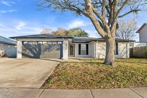 2302 Memorial Pkwy, Portland, TX 78374