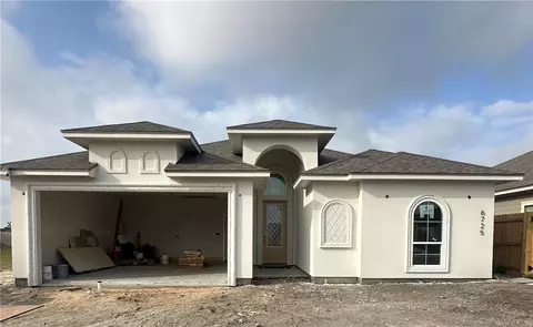 6725 La Salle Dr, Corpus Christi, TX 78414