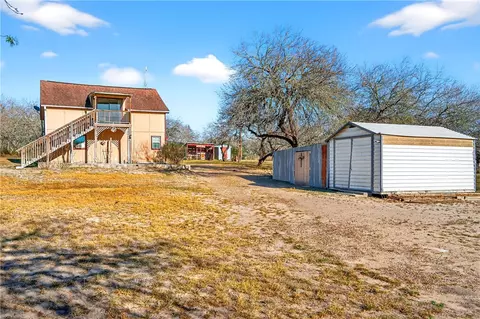 Exterior - 5752 Mockingbird Ln, Mathis, TX 78368 photo 2 of 7