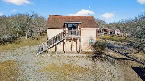 Exterior - 5752 Mockingbird Ln, Mathis, TX 78368 photo 7 of 7