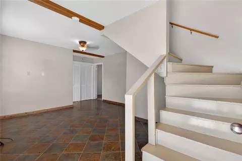 Entry Way - 5752 Mockingbird Ln, Mathis, TX 78368 photo 1 of 2