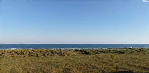 747 Chapman Cv, Port Aransas, TX 78373