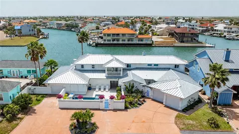 337 Piper Blvd, Port Aransas, TX 78373