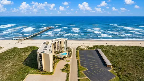 1000 Lantana Dr #702, Port Aransas, TX 78373