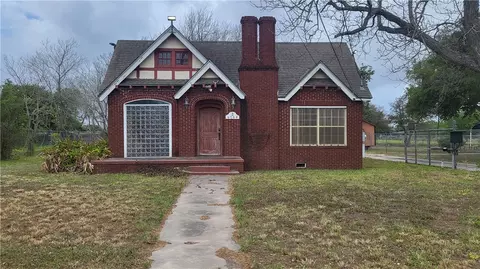 4109 Up River Rd, Corpus Christi, TX 78408