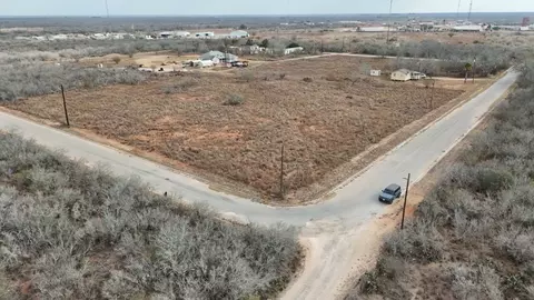 000 Tampico Ave, Hebbronville, TX 78361