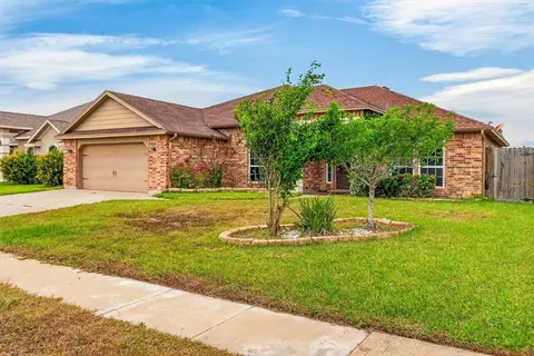 3813 Kangaroo Ct, Corpus Christi, TX 78414