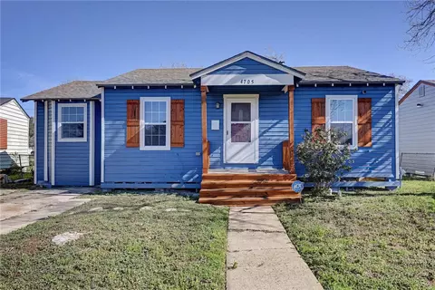 4705 Kendall Dr, Corpus Christi, TX 78415