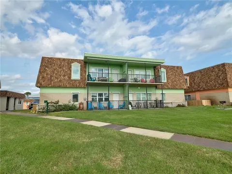 700 Island Retreat Ct #51, Port Aransas, TX 78373