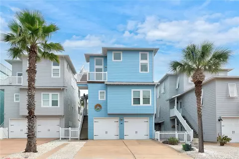 2525 S 11th St #46, Port Aransas, TX 78373