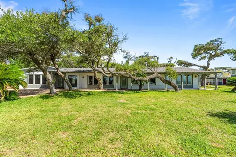 1931 N Fulton Beach Rd, Rockport, TX 78382