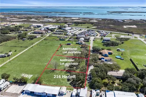 216 Hazlett Ave, Aransas Pass, TX 78336