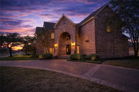 5741 Oso Pkwy, Corpus Christi, TX 78414