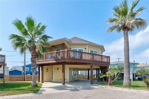 1923 S 11th St #16, Port Aransas, TX 78373