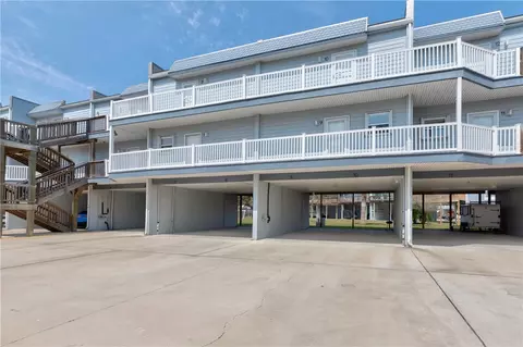900 N Station St #A910, Port Aransas, TX 78373