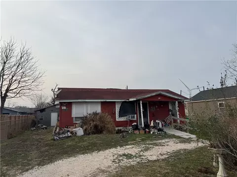 303 Avenue B, Gregory, TX 78359