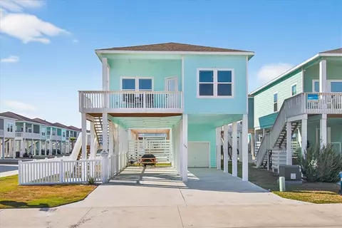 104 Red Sea, Rockport, TX 78382