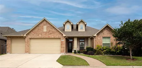 7817 Rancho Vista Blvd W, Corpus Christi, TX 78414