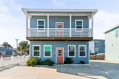 640 Gulf Village Dr, Port Aransas, TX 78373