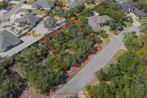 417 Olympic Dr, Rockport, TX 78382