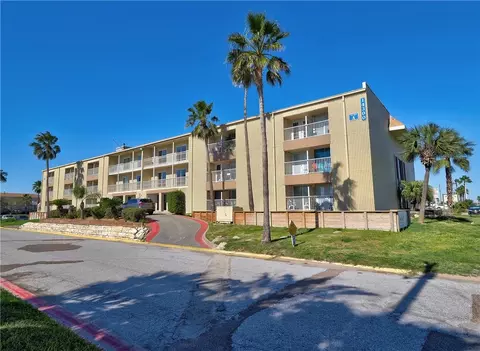 14300 S Padre Island Dr #136, Corpus Christi, TX 78418