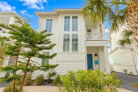 214 Sunset Ave #6, Port Aransas, TX 78373