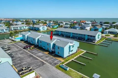 908 Sandollar St #908, Rockport, TX 78382